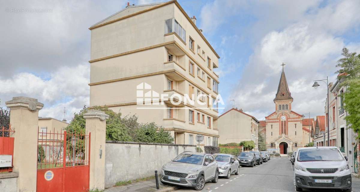 Appartement à MAISONS-ALFORT