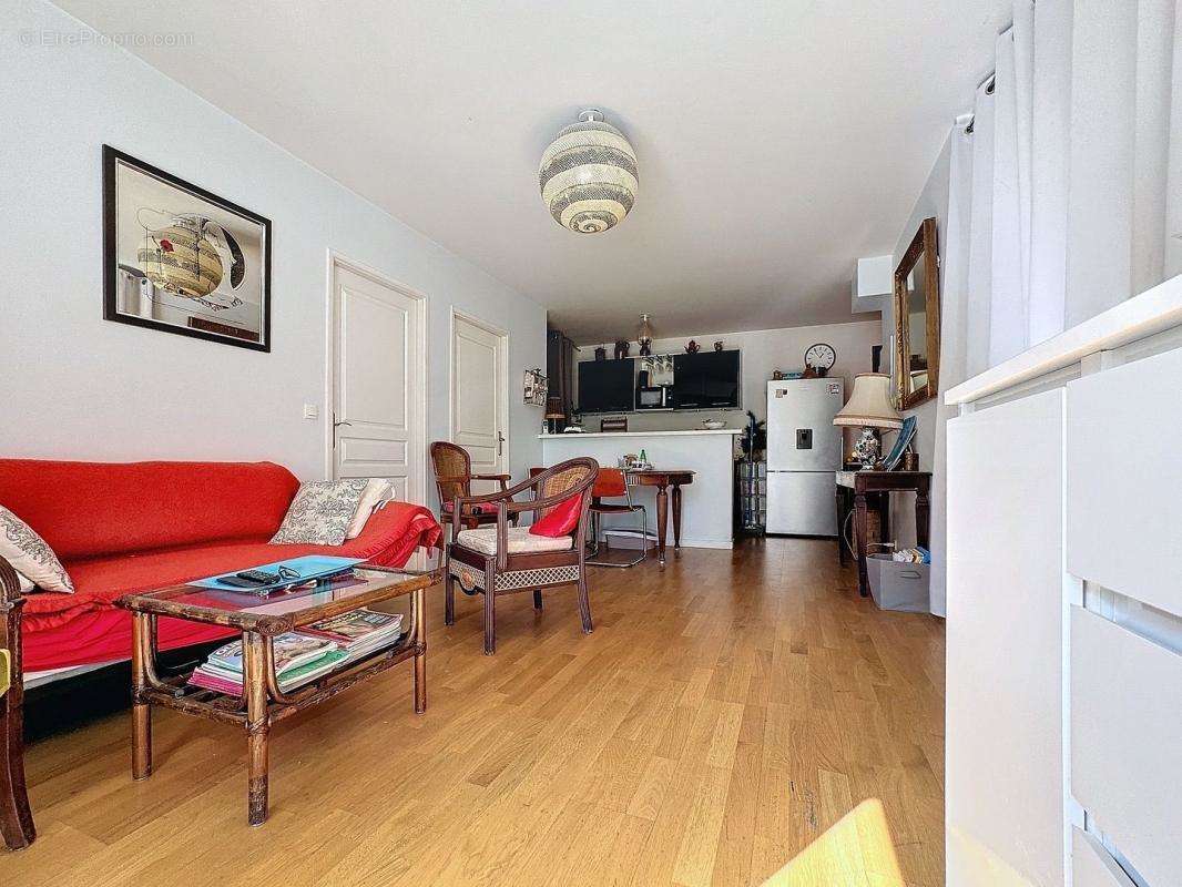 Appartement à NOGENT-SUR-MARNE