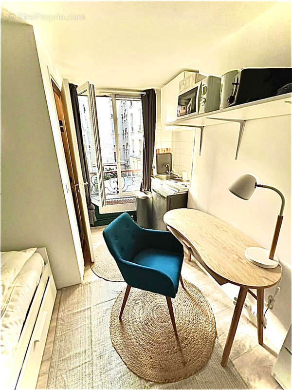 Appartement à PARIS-10E