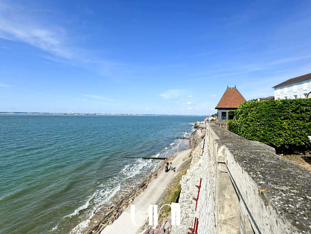 Appartement à DEAUVILLE