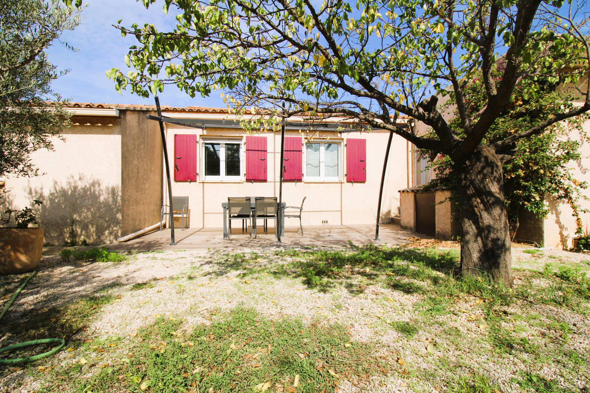 Maison à BELLEGARDE