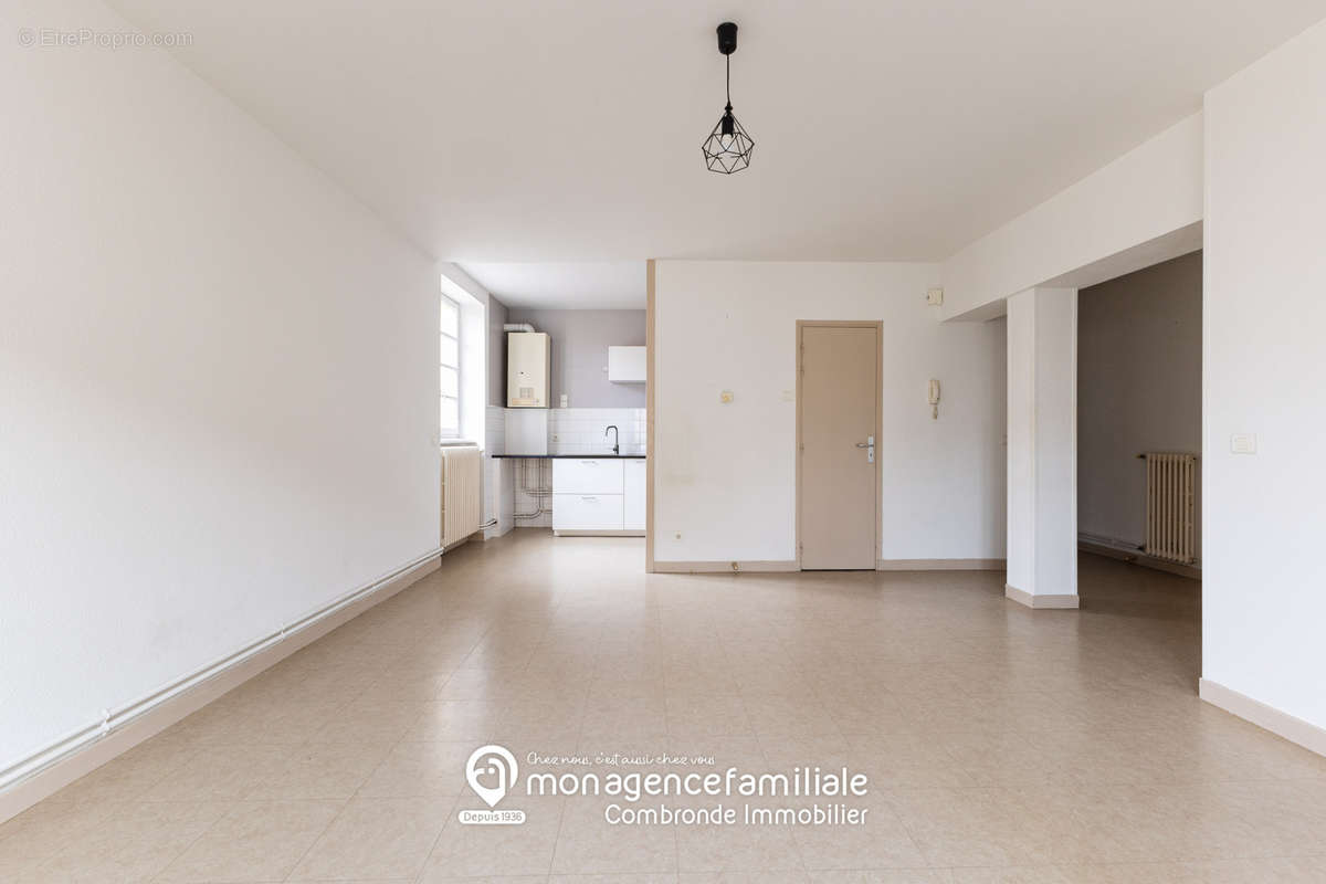 Appartement à AIGUEPERSE