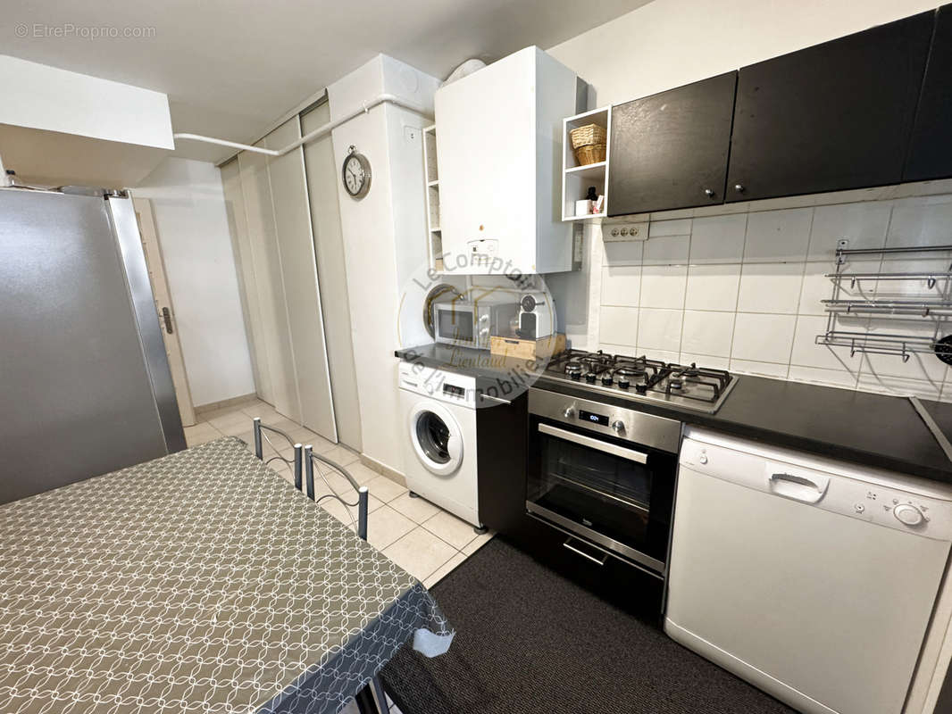 Appartement à MARSEILLE-9E