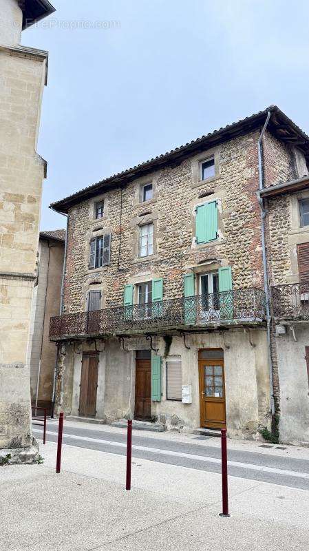 Maison à LE GRAND-SERRE