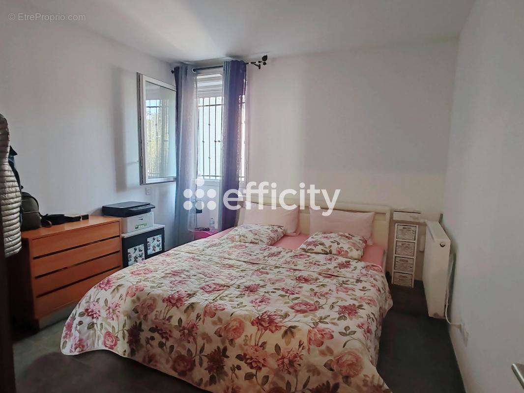 Appartement à MARSEILLE-14E