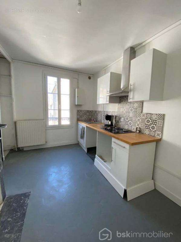 Appartement à SENS