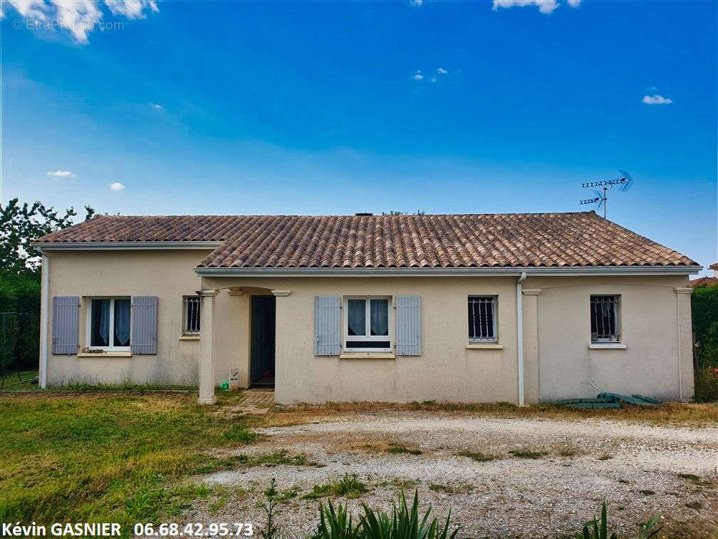 Maison à MOUTHIERS-SUR-BOEME