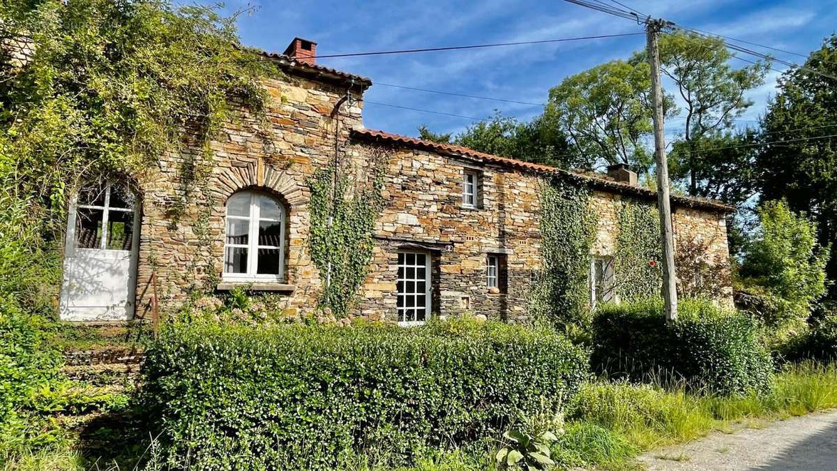 Maison à LE CELLIER