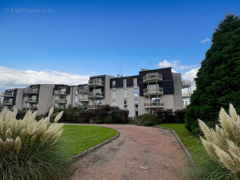 Appartement à FONTAINE-LES-DIJON