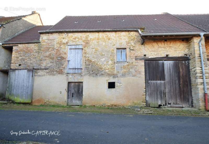 Maison à SAINT-GENGOUX-LE-NATIONAL