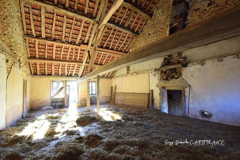 Maison à SAINT-GENGOUX-LE-NATIONAL