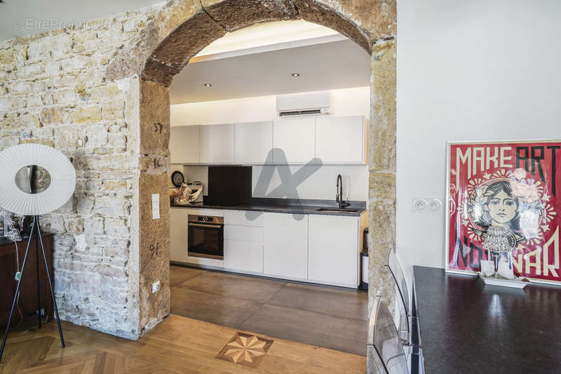 Appartement à LYON-6E