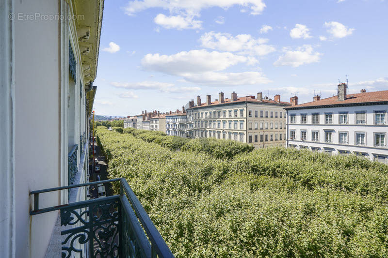 Appartement à LYON-6E