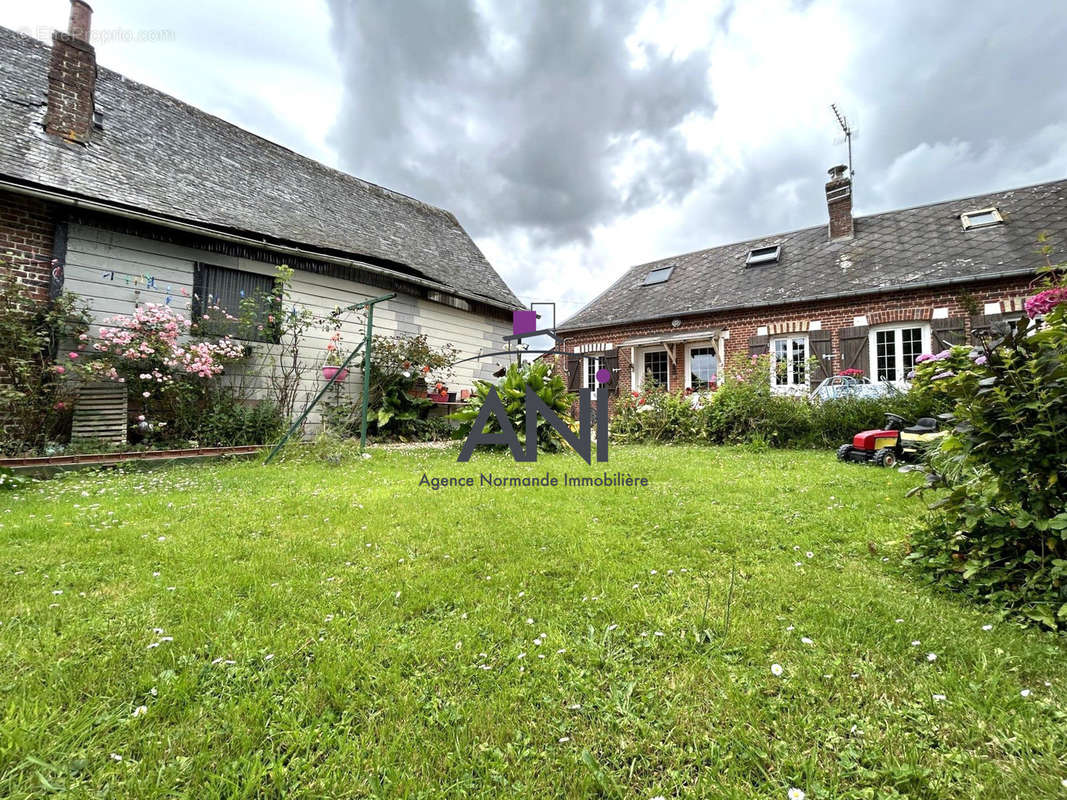 Maison à YERVILLE