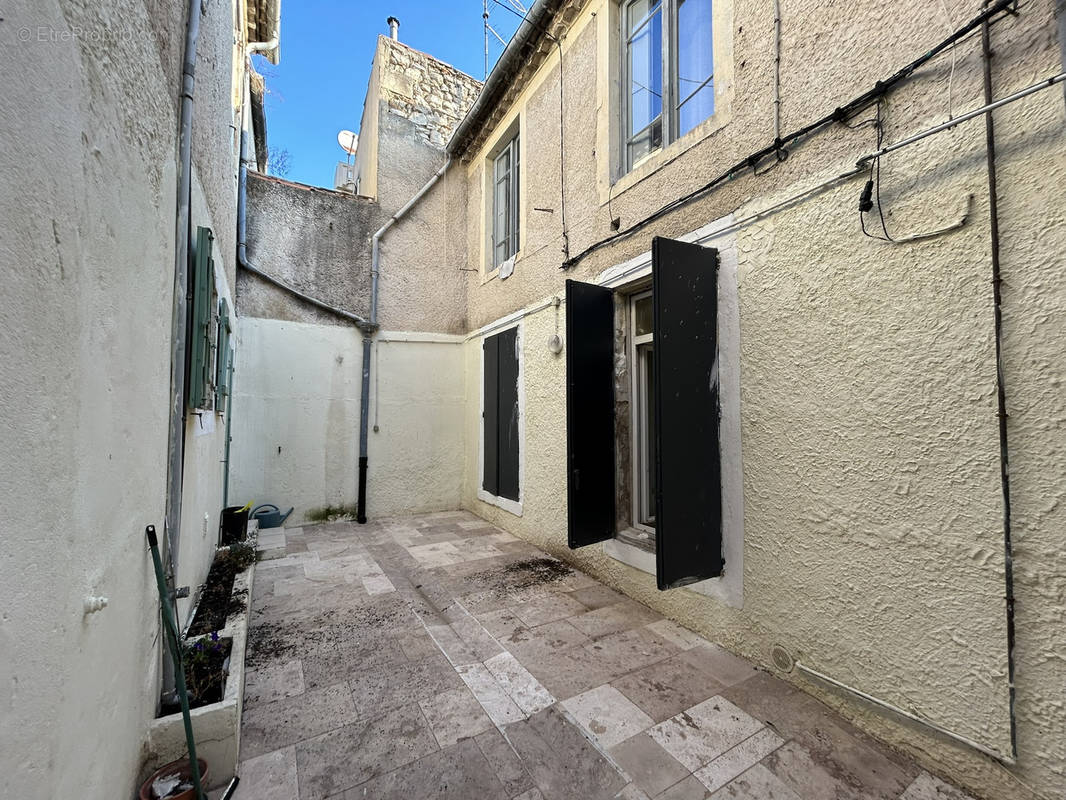 Appartement à NIMES