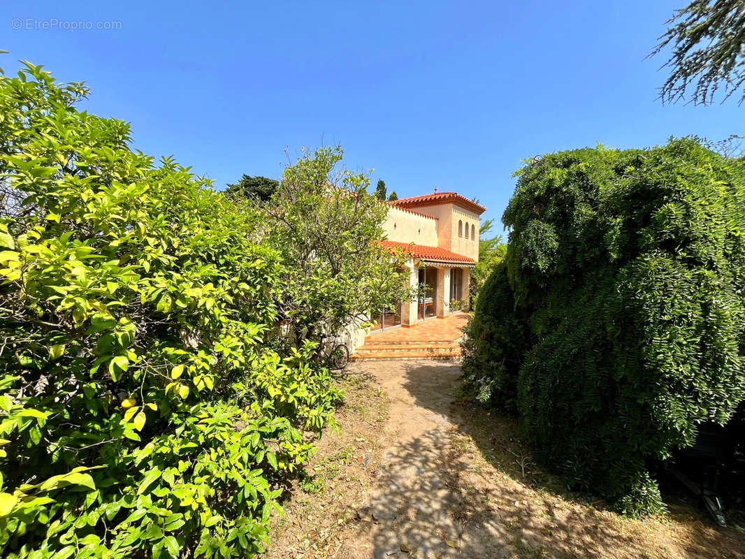 Maison à TORREILLES