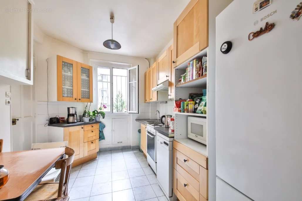 Appartement à PARIS-15E