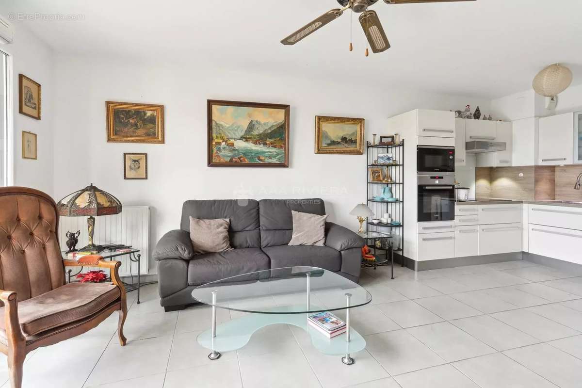 Appartement à CAGNES-SUR-MER