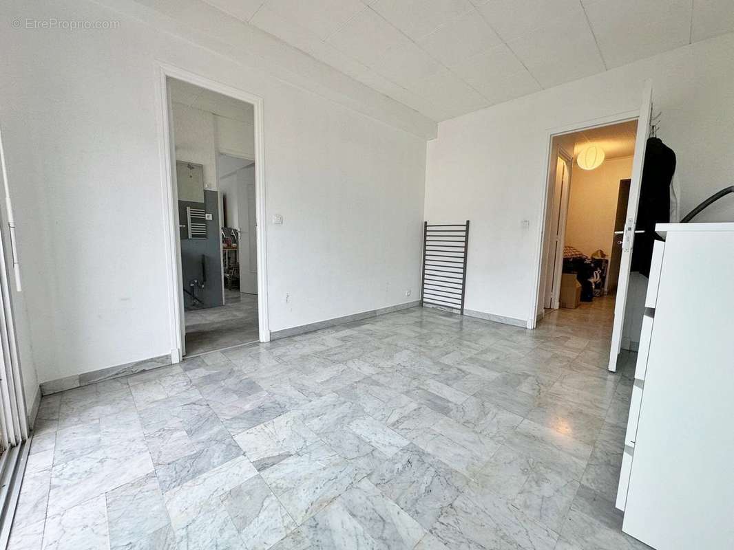   - Appartement à NICE