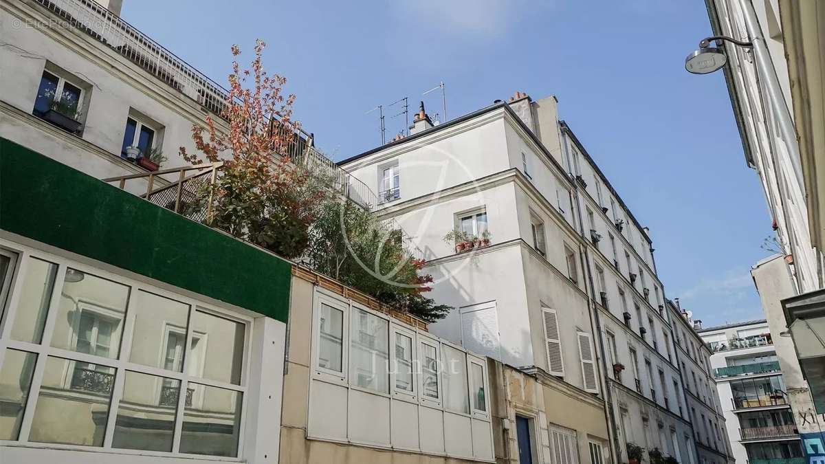 Appartement à PARIS-10E