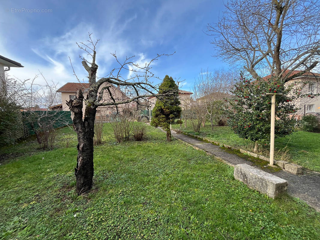 Maison à BOURG-EN-BRESSE