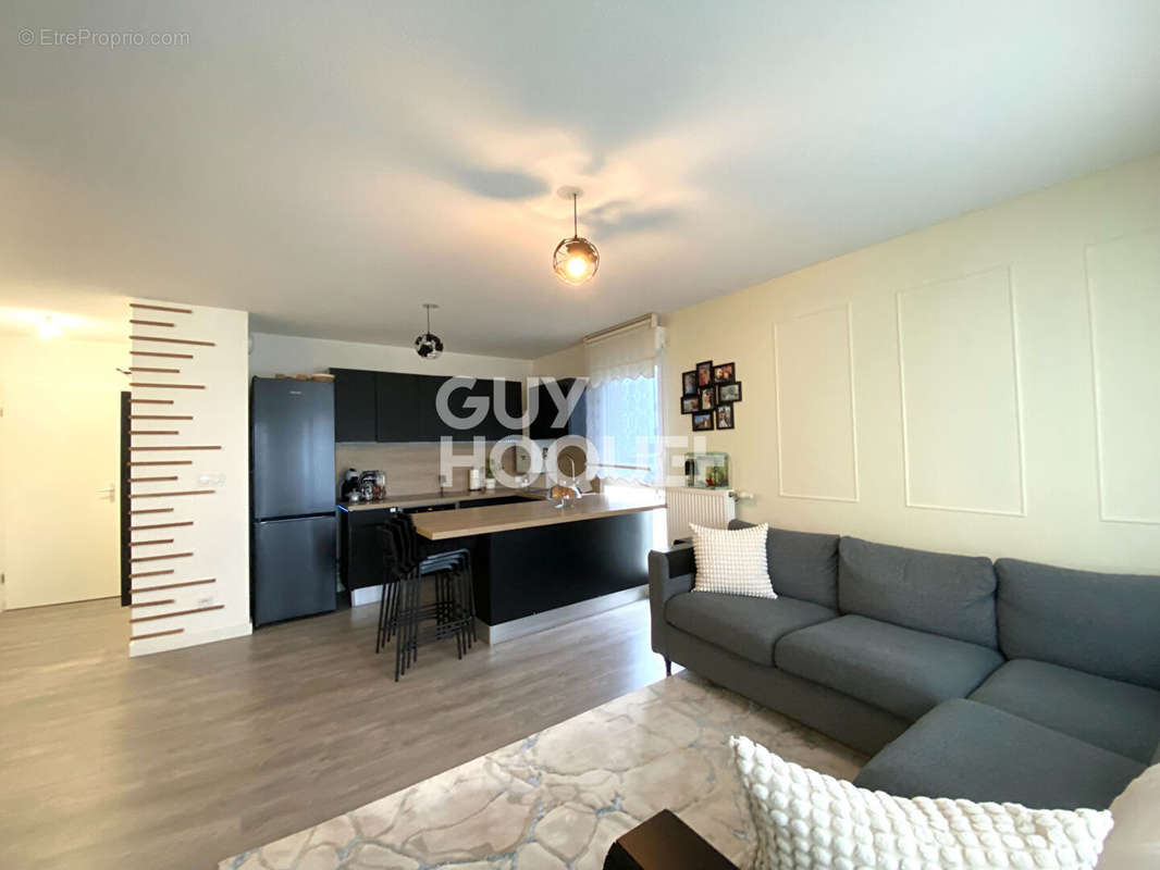 Appartement à GIVORS