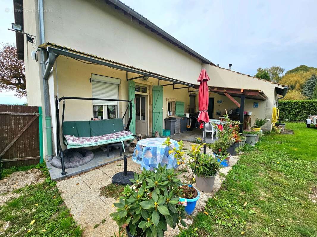 Maison à BAUDRIERES