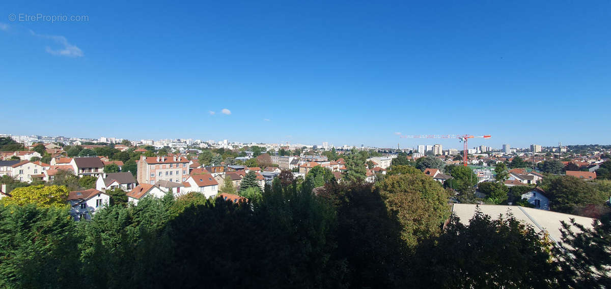 Appartement à BOURG-LA-REINE