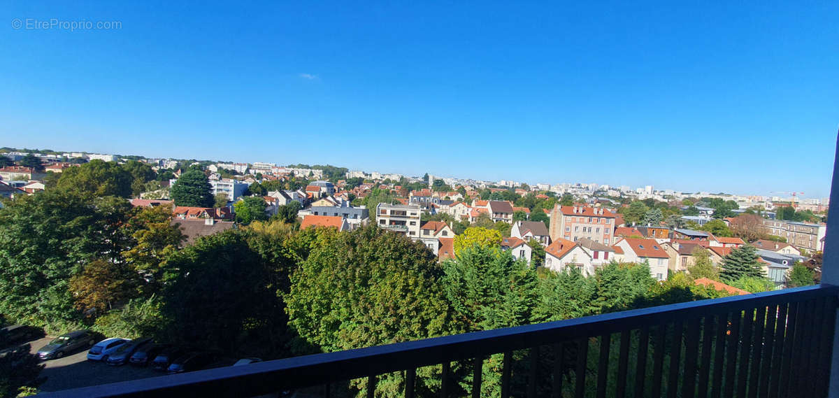 Appartement à BOURG-LA-REINE