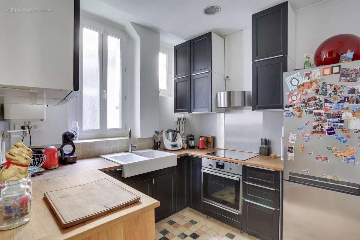 Appartement à PARIS-20E