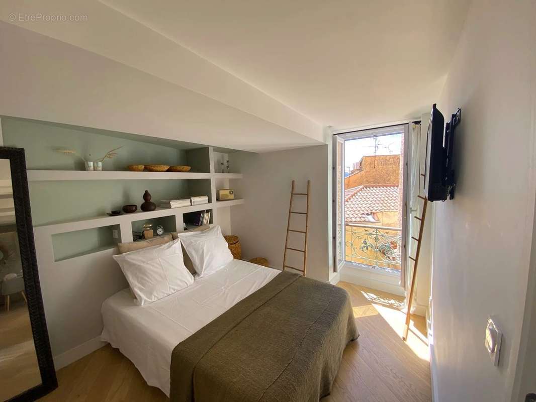 Appartement à VILLEFRANCHE-SUR-MER