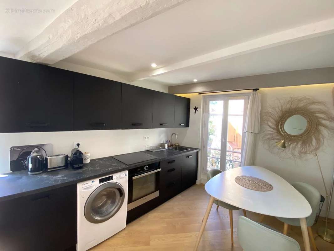 Appartement à VILLEFRANCHE-SUR-MER