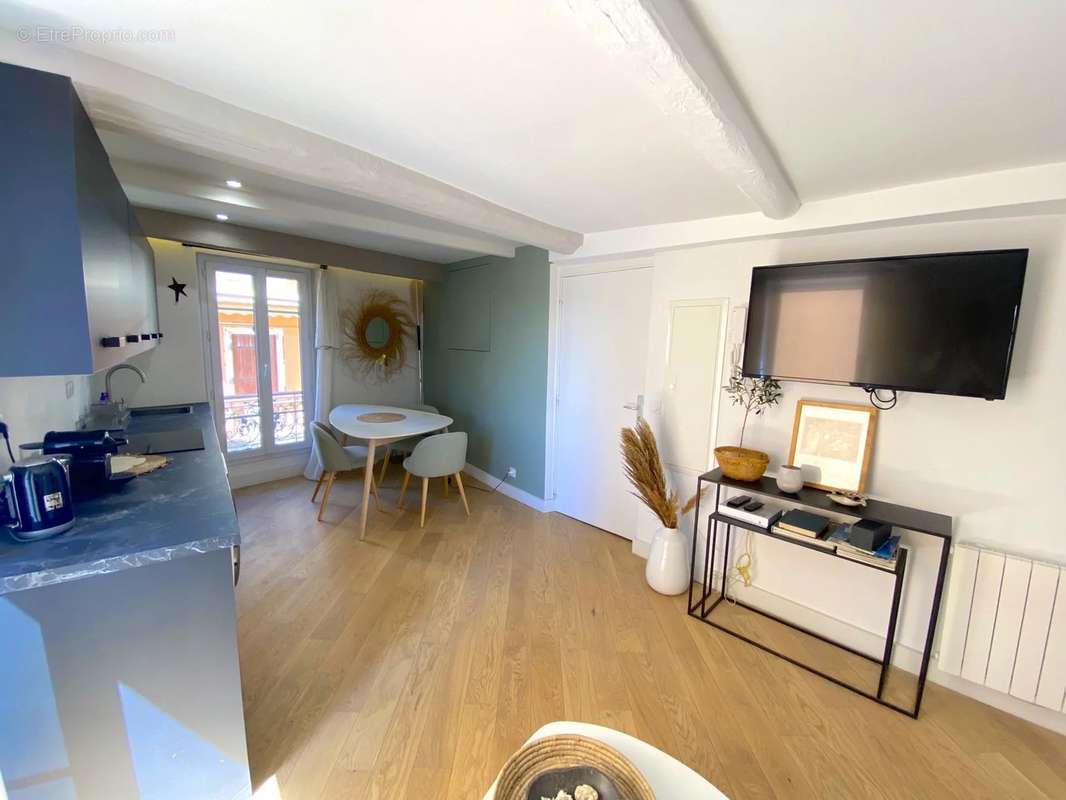 Appartement à VILLEFRANCHE-SUR-MER