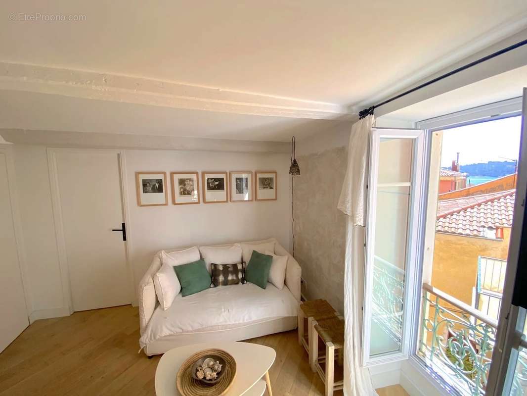 Appartement à VILLEFRANCHE-SUR-MER