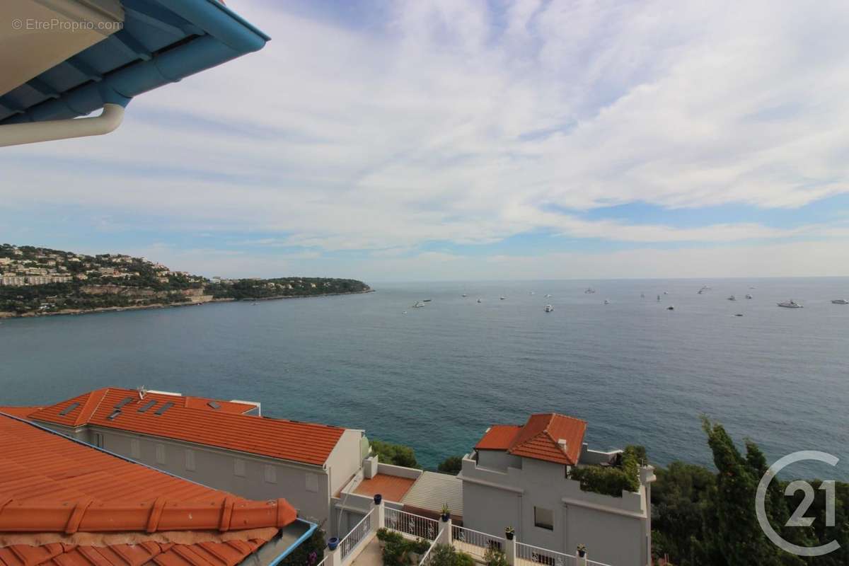 Appartement à ROQUEBRUNE-CAP-MARTIN