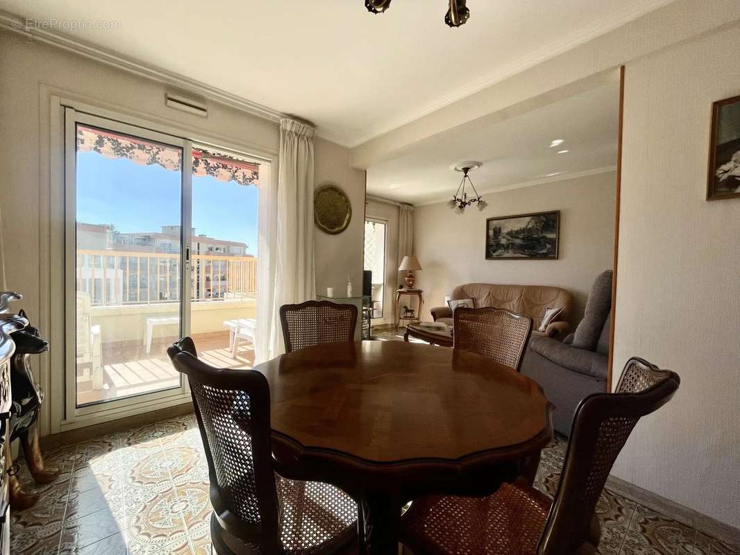 Appartement à NICE