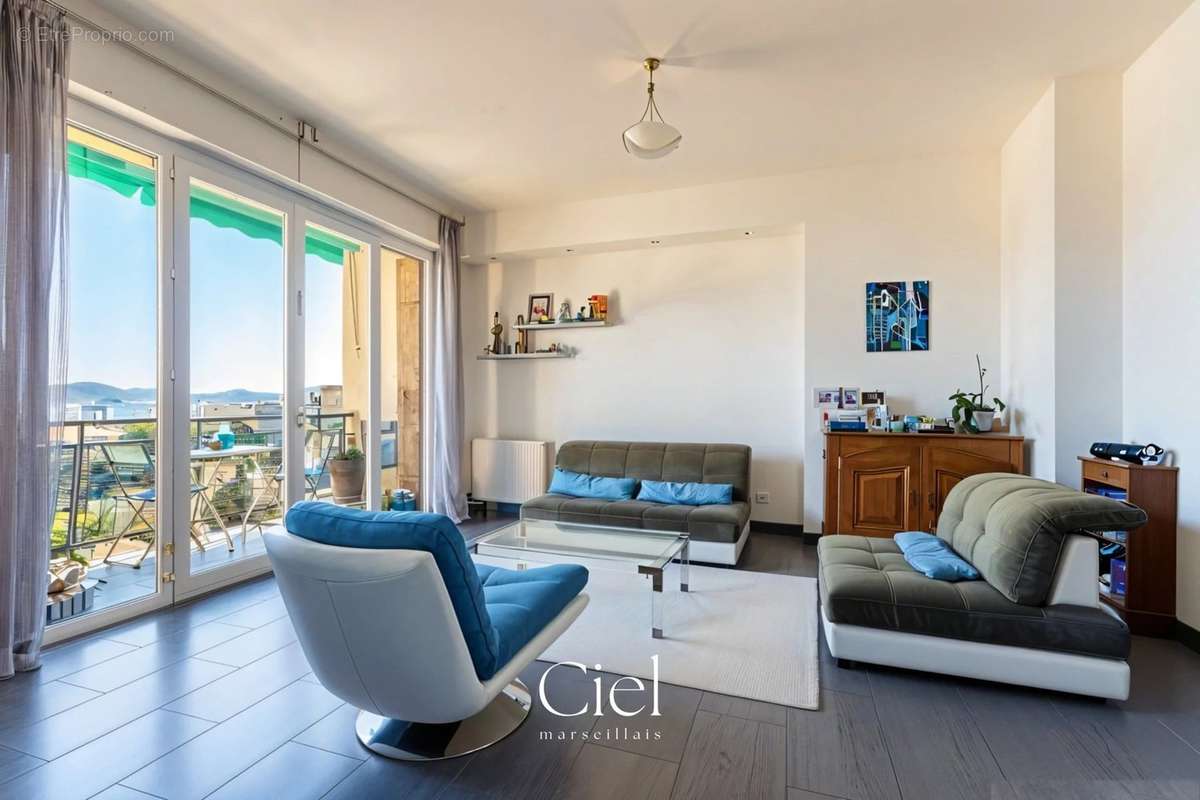 Appartement à MARSEILLE-6E