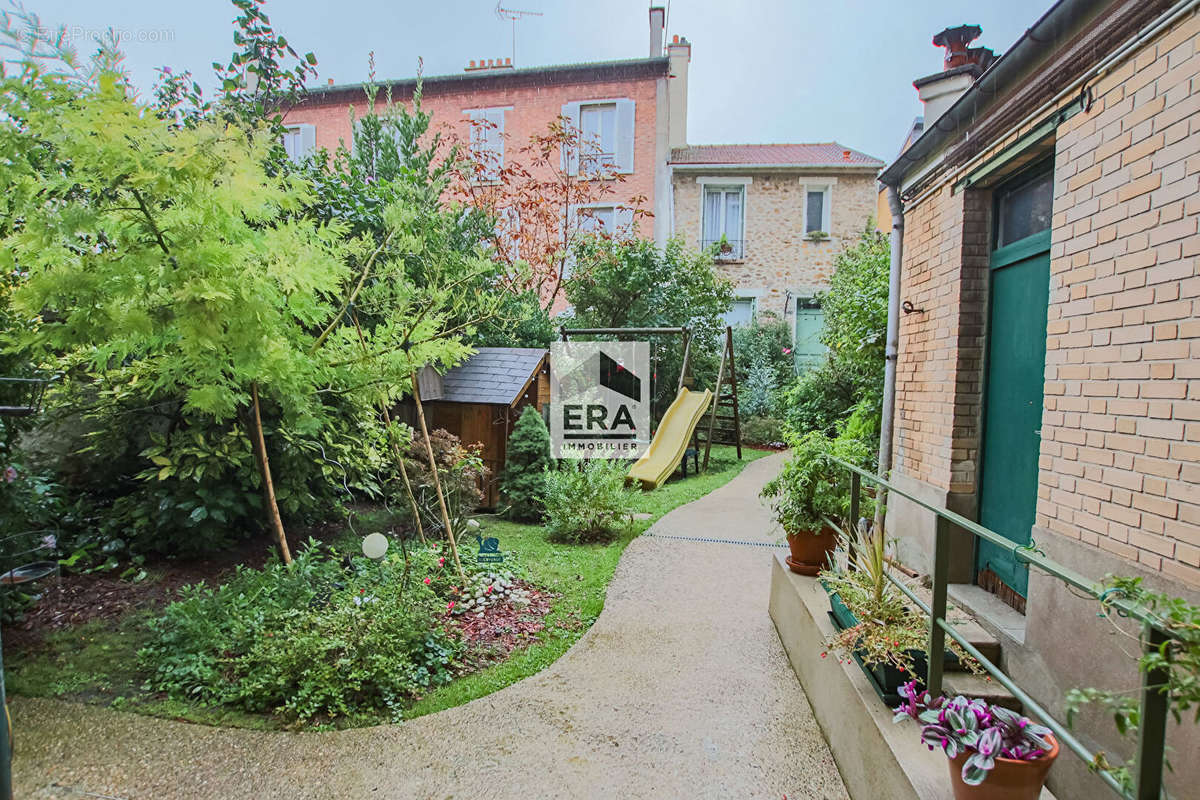 Appartement à NOGENT-SUR-MARNE