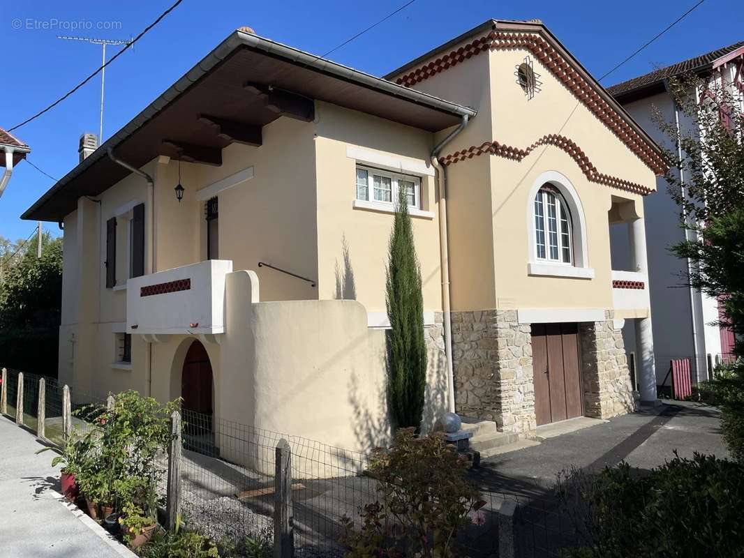 Maison à SALIES-DE-BEARN