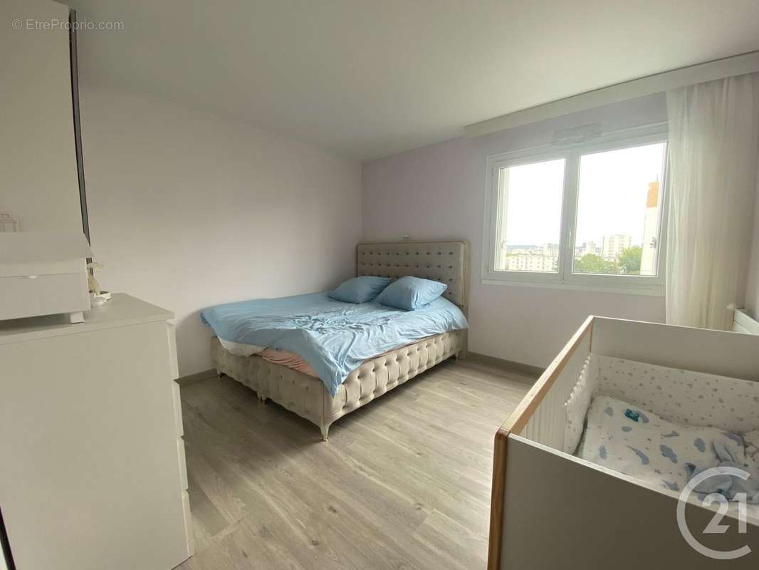 Appartement à GARGES-LES-GONESSE