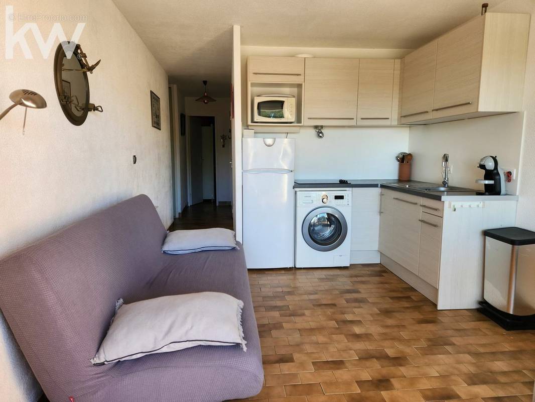 Appartement à BORMES-LES-MIMOSAS