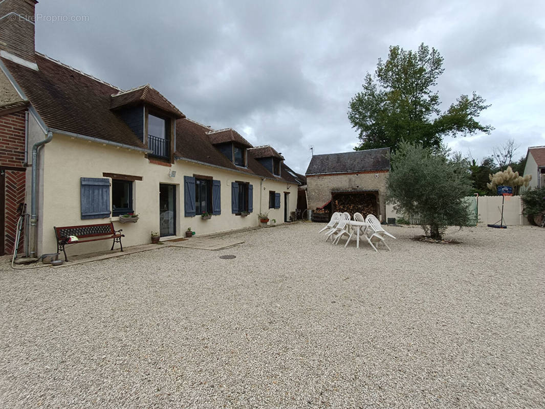 Maison à CHILLEURS-AUX-BOIS