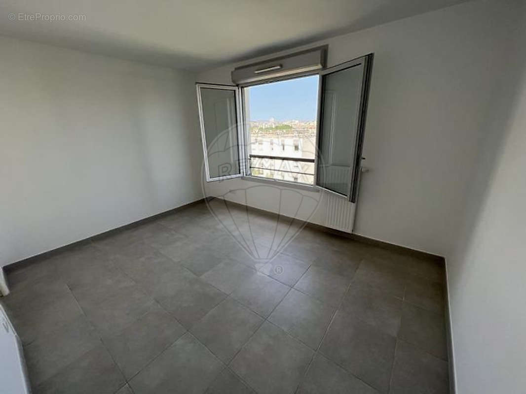 Appartement à MARSEILLE-10E