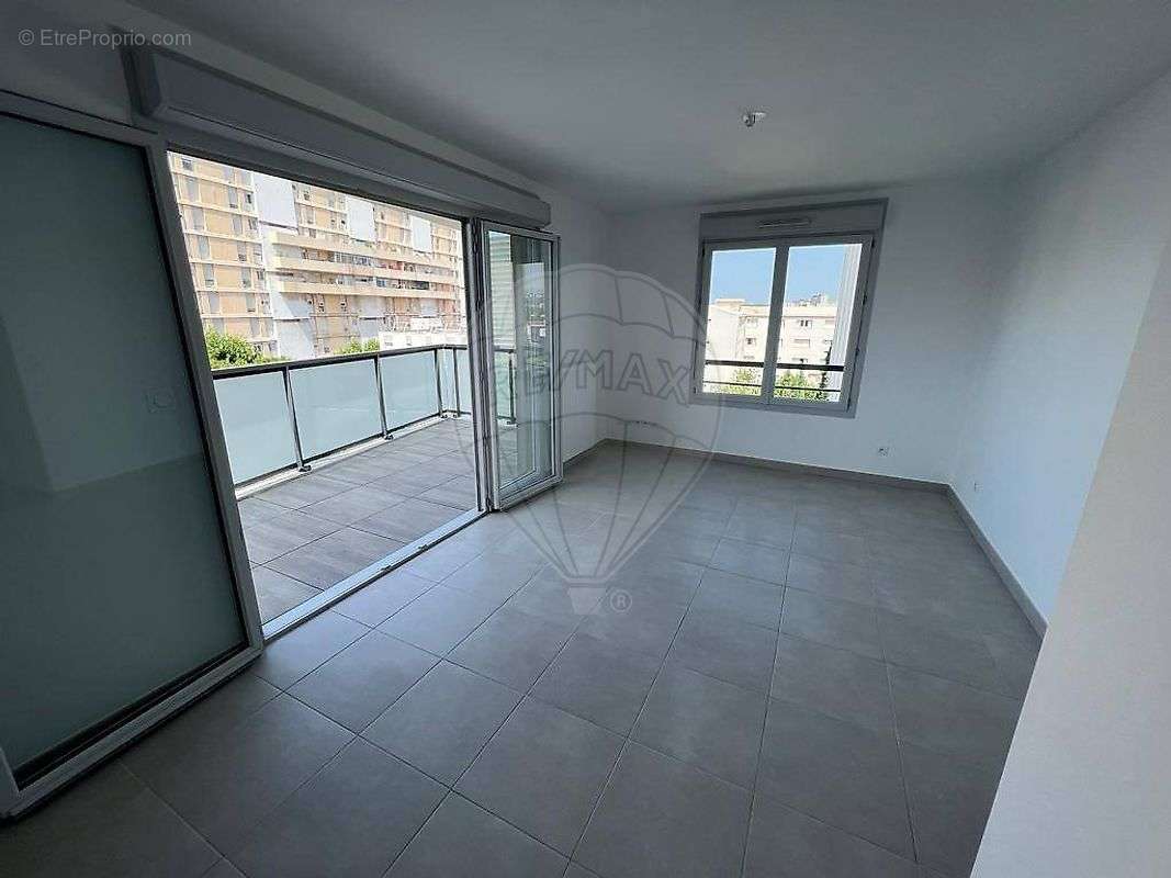 Appartement à MARSEILLE-10E