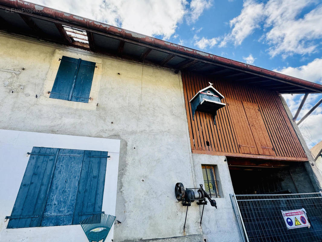 ferme (10) - Appartement à ARCHAMPS