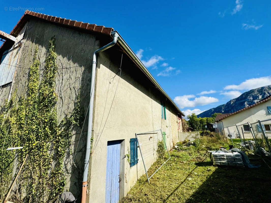 ferme (9) - Appartement à ARCHAMPS