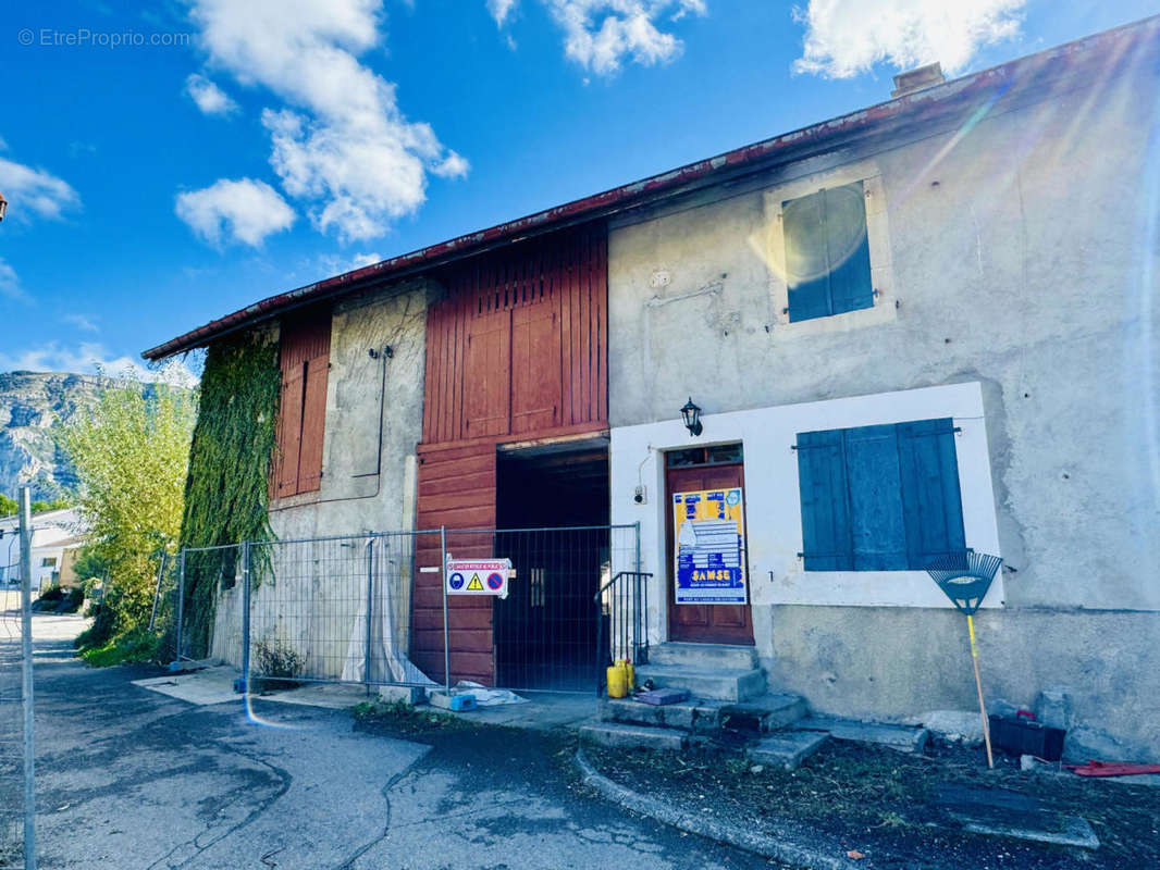 ferme (1) - Appartement à ARCHAMPS