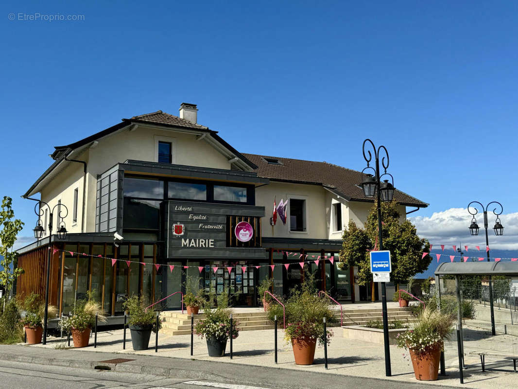 mairie - Maison à ARCHAMPS