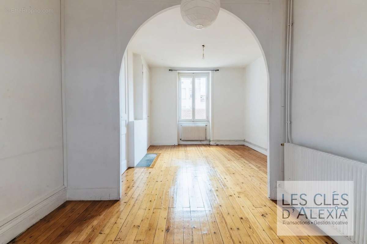 Appartement à LYON-7E