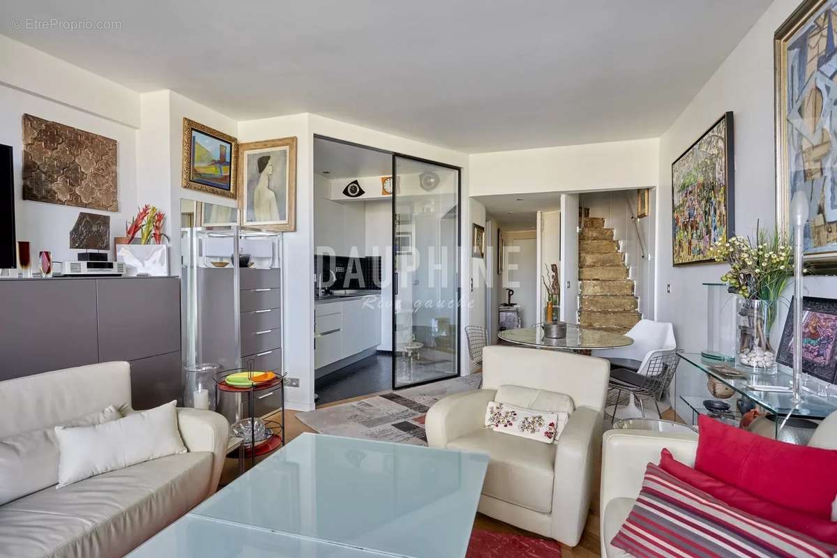 Appartement à PARIS-6E